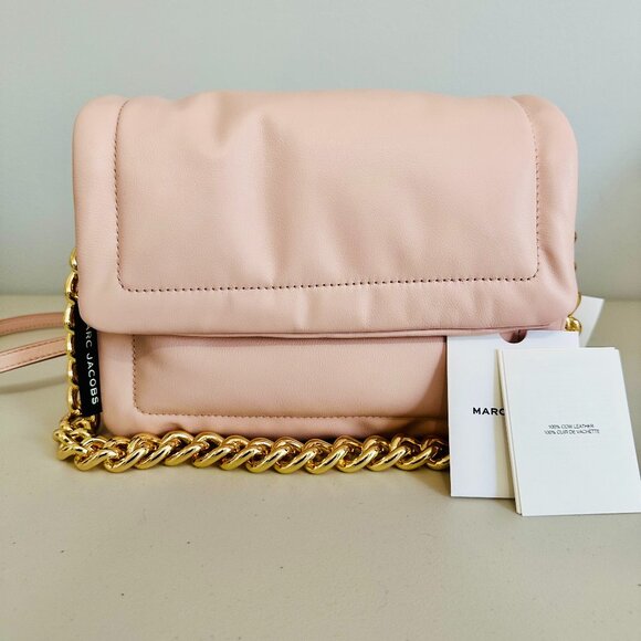 MARC JACOBS PEACH WHIP SMOOTH LEATHER PILLOW BAG W CHUNKY STRAP CROSSBODY